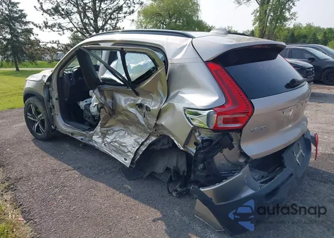 2024 Volvo Xc40 B5 Core Dark Theme from USA, damaged, VIN YV4L12UKXR2222285